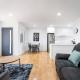 A Private Hideaway with Large Backyard and CarParks, Bayswater (фото 8)