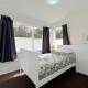 Exquisite Four-Bedroom Home in Forrest Hill, Окленд - Фото 2