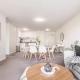 3 Bedroom Apt with Carpark Close to Albert Park Lake Melbourne - Foto 1