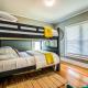 C'est La Vie - make memories at our cozy bungalow, St Petersburg (fotografie 2)