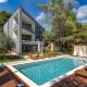 Black & White - heated pool Pula - Photo 1