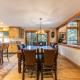 Indian Hills at Northstar by Tahoe Getaways - Spacious 4 BR, Private Hot Tub, Wood Fireplace, and HOA Amenities Truckee - Foto 9
