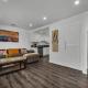 Modern 2 Levels One-Bedroom Retreat in central Location in Hollywood, Los Angeles - Foto 1