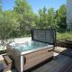 Private Hot Tub with Mountain Views, Pet Friendly, Quick Walk to Ski Area Base