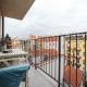 Amazing 2-bedroom with Terrace and Air-Condition, Praha - Fotografie 2