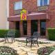 Super 8 by Wyndham Grapevine/DFW Airport Northwest - Foto 1