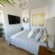 Modern One Bedroom - Large Private Terrace - Luxury Building - Williamsburg, Brooklyn (Foto 5)