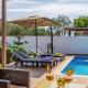 Holiday Home with pool near the beach, great location by WiiBuk Medulin - Photo 4