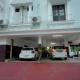 Orient Glory - Walk to Lulumall & Metro, Edappally (foto 3)