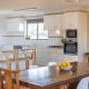 Blue House on Pippi - Oceanstays - Pet Friendly, Yamba (foto 2)