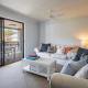 Blue House on Pippi - Oceanstays - Pet Friendly, Yamba (foto 4)
