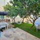 Local living in historic house with Private Garden, Msida