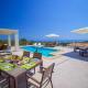Villa Pangea Ion, Trapezaki
