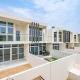 Charming 3BR Townhouse with Study Room in Damac Hills 2 Centaury, Dubailand By Deluxe Holiday Homes, Dubaj (fotografie 7)