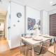 Charming 3BR Townhouse with Study Room in Damac Hills 2 Centaury, Dubailand By Deluxe Holiday Homes, Dubaj (fotografie 5)