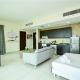Luxury Escapes - Furnished studio with balcony in Royal Oceanic, 迪拜 - 照片 3