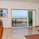 Residences at Barrier Reef 10-3A Oceanfront 2 BR by Stay Floreo San Pedro - Foto 9