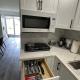 Private separate furnished unit with a full access to a backyard, Ottawa - Foto 9