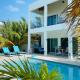 Modern villas at Grace Bay, Turks and Caicos Islands, Long Bay Hills - Foto 2