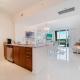 The Boardwalk Suite - Casa Costa 405N 1 Bedroom, Pools, Jacuzzi, Beach, Shops & Dog Friendly, Boynton Beach