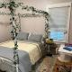 Garden Whisper Cozy Chamber, Cleveland - Photo 2