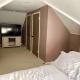 Elevated Entertainment Sleep Suite, Cleveland - Photo 2