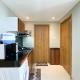 Comfort 1BR at Gateway Park LRT City Jatibening Apartment By Travelio Bekasi - Fotografie 4