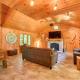 Pembine Cabin with Expansive Yard, Fire Pit and Grill!, Miscauno Island (photo 4)