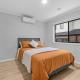New central three bed townhouse, Beechworth (zdjęcie 3)