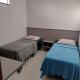 Quarto Solteiros Amigos - Queen's Hotel, フォルモザ - 写真 1