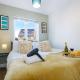Forthill House - Close to City Centre - Free Parking, Super-Fast Wifi and Smart TV with Netflix by Yoko Property Milton Keynes - Zdjęcie 4