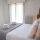 Modern Top Floor Apt, 5min to Acropolis & Plaka, Athen - Foto 4