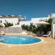 Vivenda Josil - private pool 1km to beach & centre
