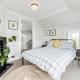 Cosy Lochside Cottage with Mountain and Sea Views, Clynder (zdjęcie 3)