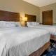 Fairfield Inn & Suites by Marriott Slippery Rock, Slippery Rock (фото 9)