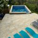 Luxury Oasis with 2 King Suites, pool, incredible Ocean views, beach just a 350 yard walk, Roatan