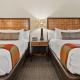 1122 Guest Room - Lodge At Spruce Peak - Stowe Mt Resort - Sleeps 4, Stowe (foto 2)