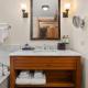 1122 Guest Room - Lodge At Spruce Peak - Stowe Mt Resort - Sleeps 4, Stowe (foto 5)