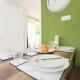 Redland Park By N And N Stays Ltd, Perfect for Contractors & Workers, Close to local amenities and work sites in Bath, Free Parking, Bath - Photo 6