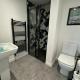 By Lushlets - Apartments Games Room Hot Tub - Great for Hens Stags and Sporting groups Cardiff - Foto 4