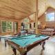 Romantic Cabin with Spa Amenities near Helen GA Cornelia - Foto 8