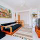 Jasiri Apartment, Beautiful ocean-view 2 bedroom home in Fumba Town, Dambani