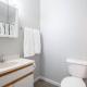 VILLA VERBENA - Sleek 3 BD in Pekin, Pekin (Foto 7)