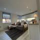 Gogmore Lane, Chertsey (fotografie 5)