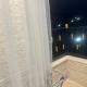 Airport Road شارع المطار, Al Yādūdah (foto 2)