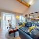 Mumbles Cottage & Stunning Ocean Views - Sleeps 4