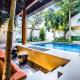 Villa New Batavia - Modern Luxury & Cultural Fusion Ubud - Photo 3
