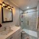 2BR 1 king 1 Queen with parking 3 GBPS internet, Kitchener (foto 3)