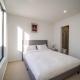 Brand new beautiful townhouse with two bedrooms and free parking, Окленд - Фото 3