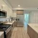 Corner 2 Bedroom 2 Bath Condo - Balcony - Parking, Los Angeles - Foto 10